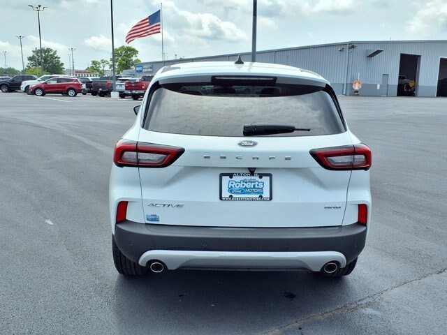 Certified 2023 Ford Escape Active w/ Tech Pack #2 AWD/4WD image 4