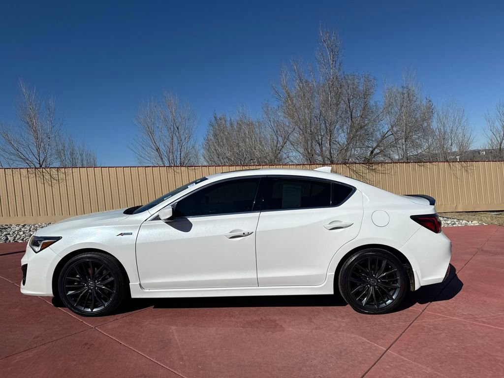 Used 2021 Acura ILX Technology & A-Spec Packages image 2