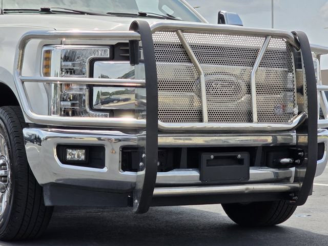 Certified 2019 Ford F350 King Ranch w/ Chrome Package RWD image 3