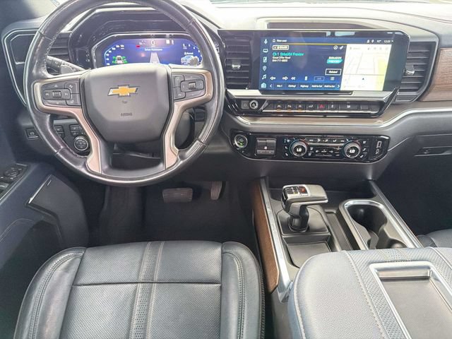 Used 2022 Chevrolet Silverado 1500 High Country AWD/4WD image 17