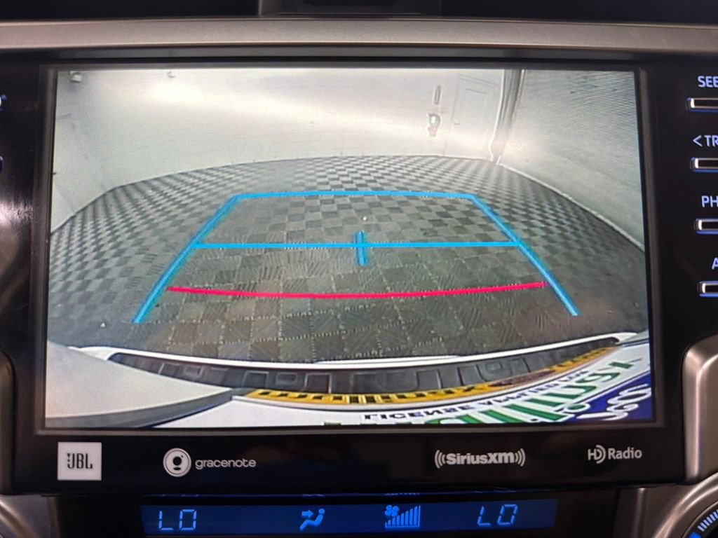 Used 2020 Toyota 4Runner Limited image 21