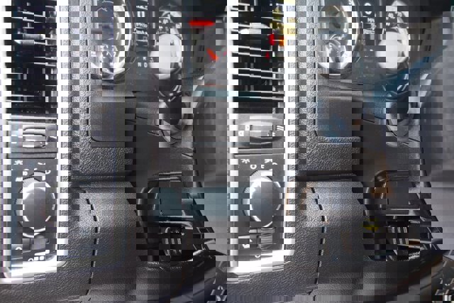 Used 2024 RAM 1500 Classic SLT image 20