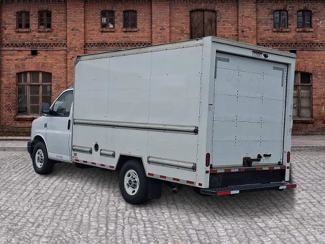 Used 2021 GMC Savana 3500 w/ Power Convenience Package RWD image 6