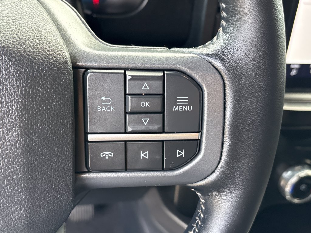 Certified 2023 Ford F350 Lariat w/ Tremor Off-Road Package AWD/4WD image 19