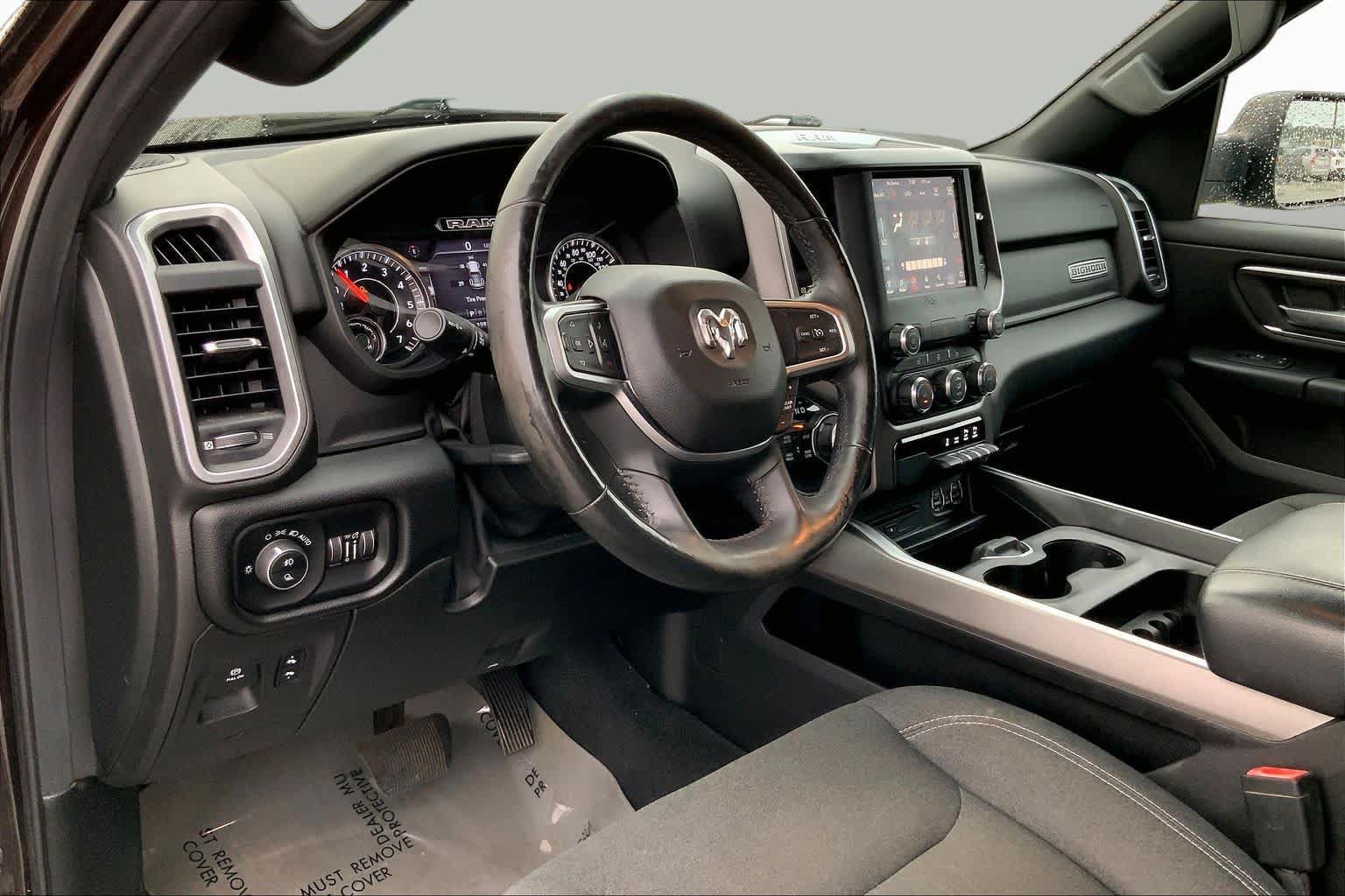 Used 2019 RAM 1500 Big Horn AWD/4WD image 16