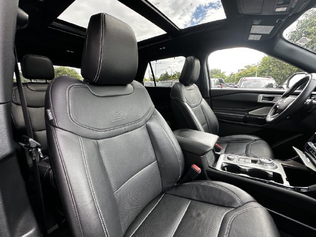Certified 2023 Ford Explorer ST w/ Equipment Group 401A AWD/4WD image 35