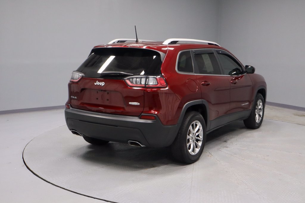 Used 2021 Jeep Cherokee Latitude Lux w/ Sun & Sound Group AWD/4WD image 11