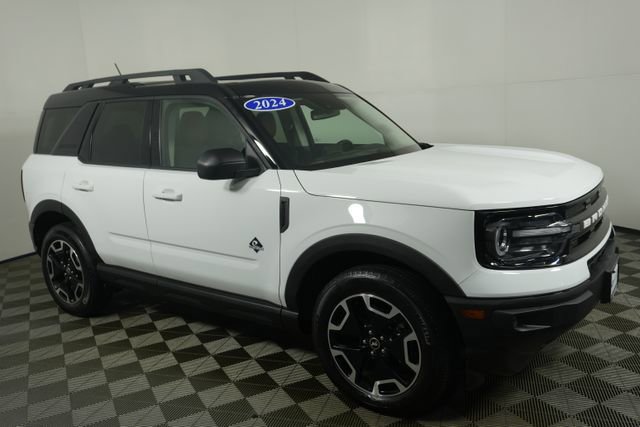 Certified 2024 Ford Bronco Sport Outer Banks w/ Tech Package image 6