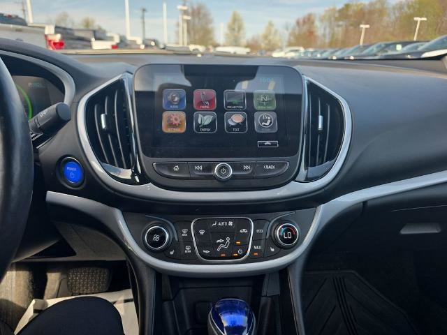 Used 2017 Chevrolet Volt LT w/ Comfort Package image 32