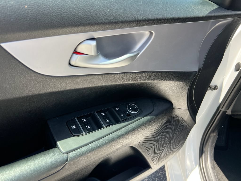 Used 2024 Kia Forte LXS FWD image 21