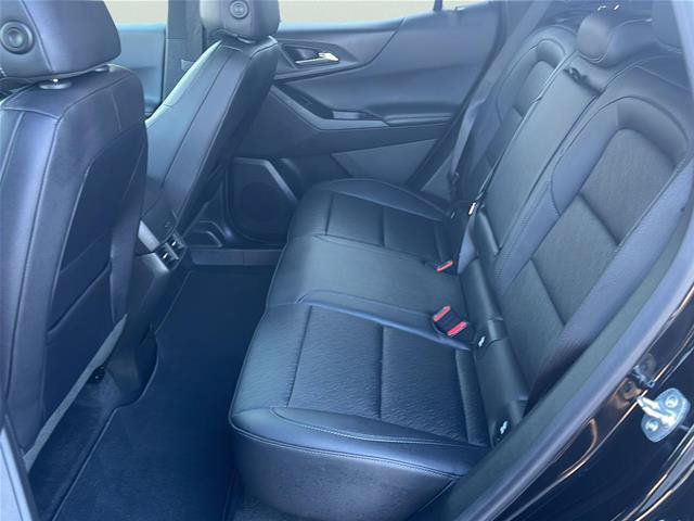 Used 2026 Chevrolet Equinox LT w/ Convenience Package II AWD/4WD image 16