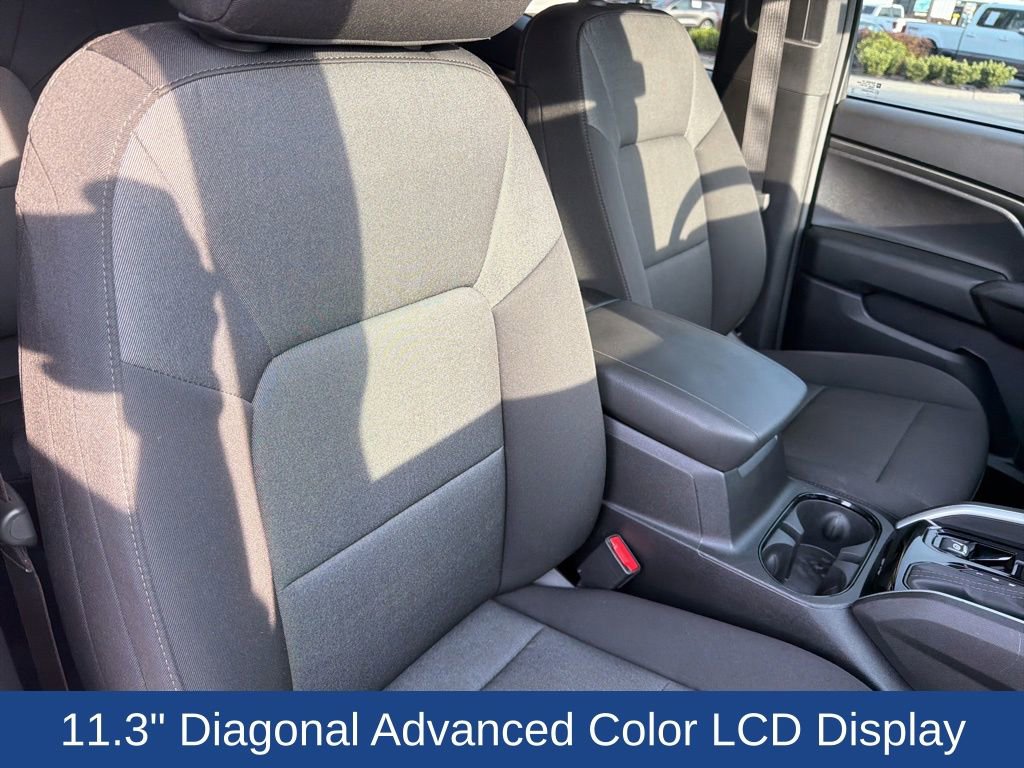 Used 2026 Chevrolet Colorado W/T w/ WT Custom Package image 11