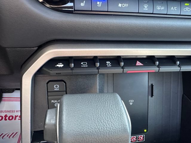 Used 2026 Toyota Tundra Platinum AWD/4WD image 19