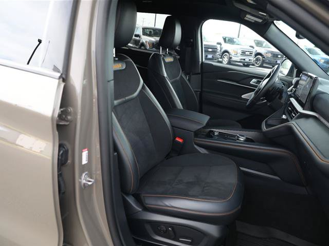 Certified 2026 Ford Explorer Tremor w/ Tremor Ultimate Package AWD/4WD image 33