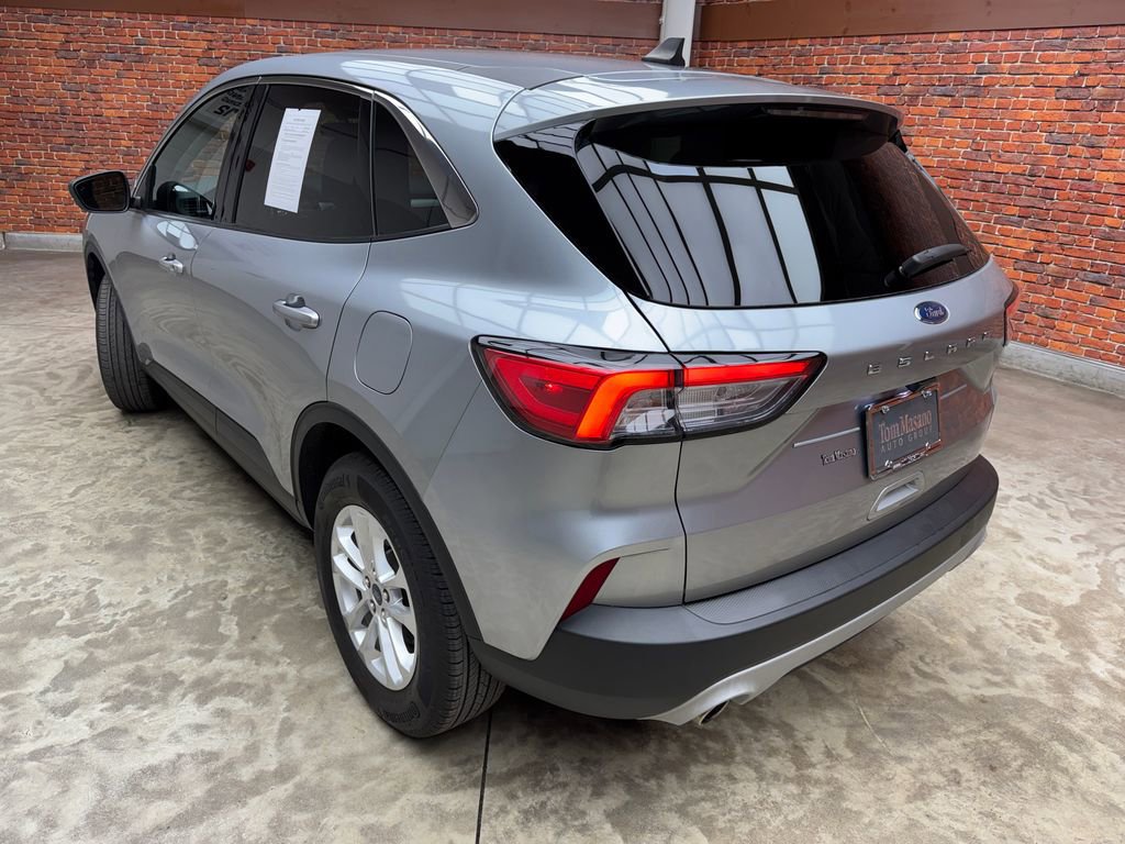 Certified 2022 Ford Escape SE w/ Convenience Package video 2