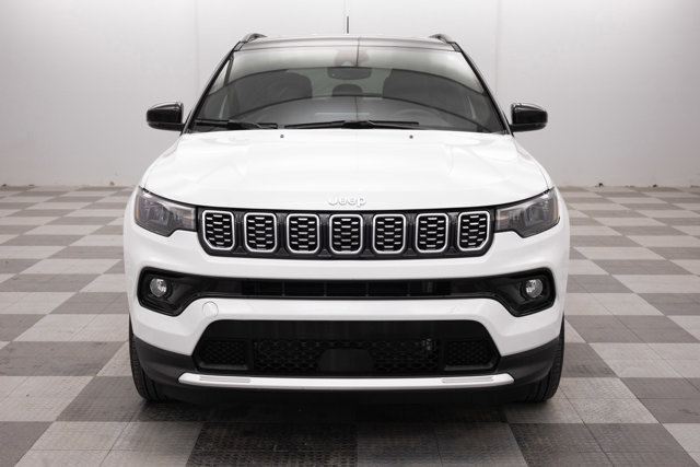 Used 2024 Jeep Compass Limited AWD/4WD image 4