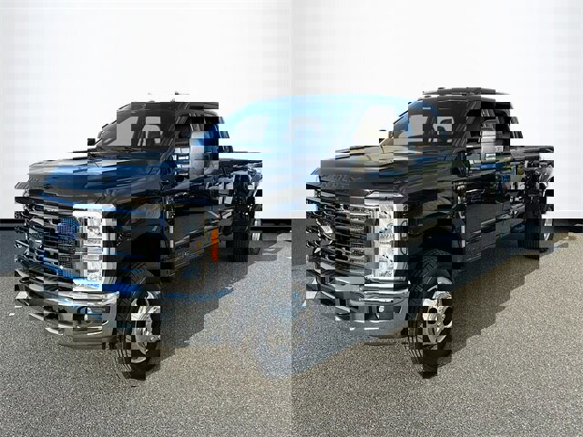 Certified 2025 Ford F350 XLT w/ 360-Degree Camera Package image 7