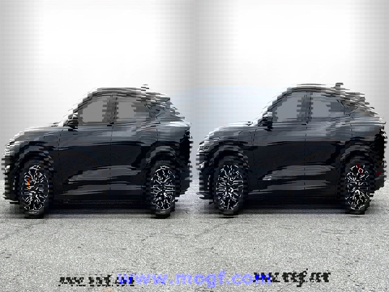 Certified 2025 Ford Mustang Mach-E Premium image 29