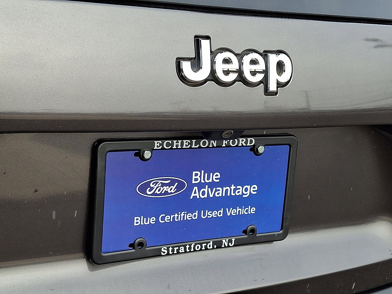 Used 2020 Jeep Cherokee Limited image 30