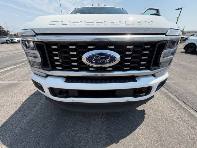 Certified 2026 Ford F450 Platinum AWD/4WD image 23