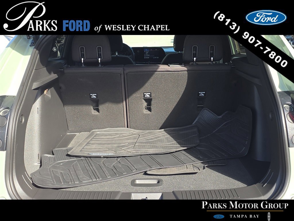 Used 2024 Chevrolet Trax RS w/ Driver Confidence Package image 8