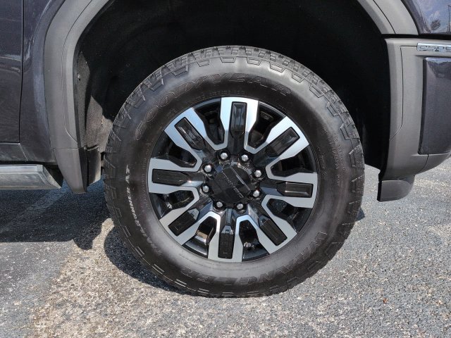Used 2025 GMC Sierra 2500 Denali Ultimate AWD/4WD image 11