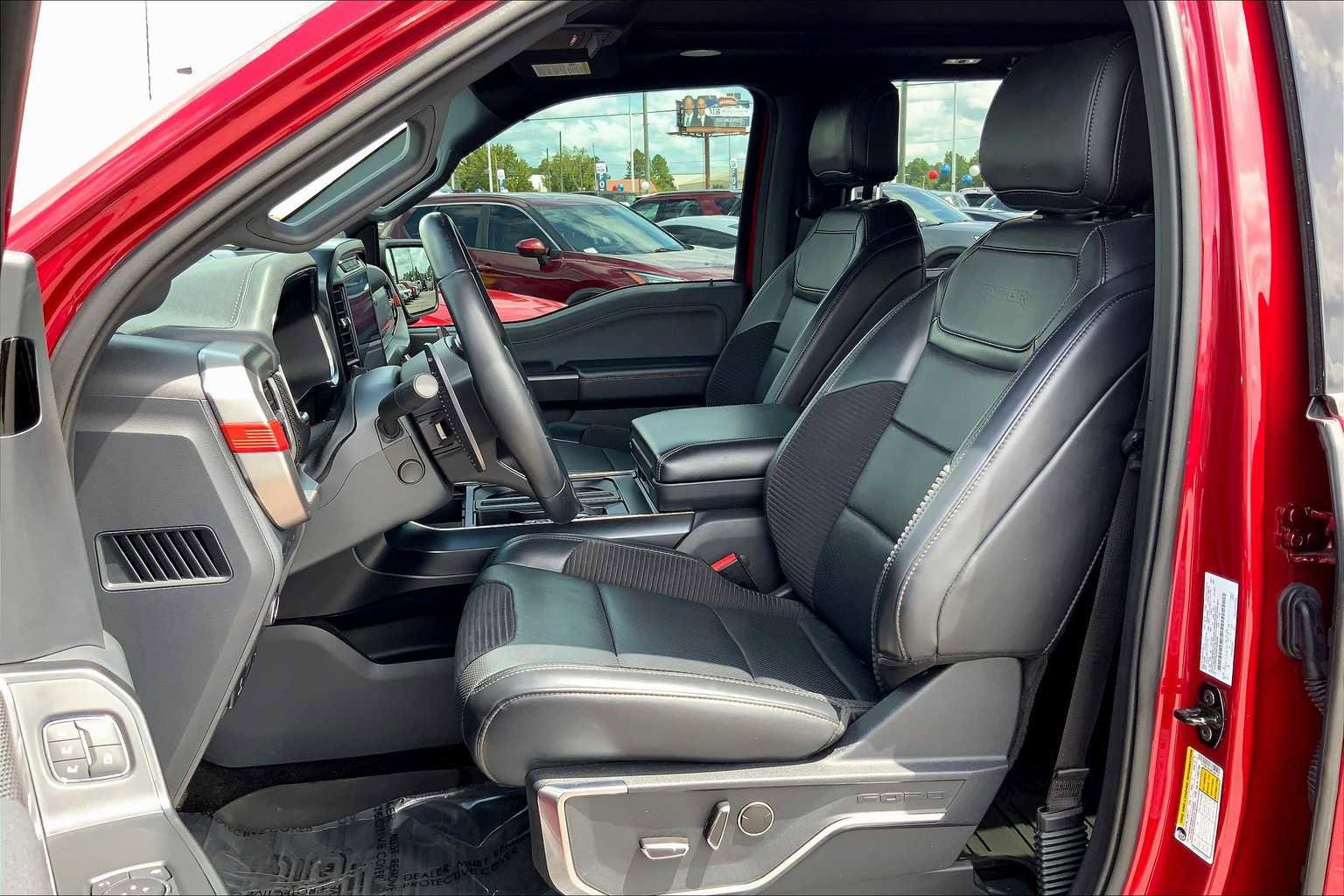 Certified 2022 Ford F150 Raptor w/ Equipment Group 801A High image 8