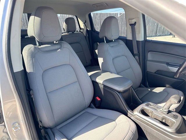 Used 2020 Chevrolet Colorado LT w/ Colorado RST Special Edition image 31