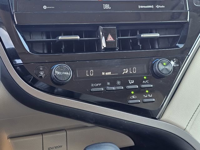 Used 2023 Toyota Camry XLE image 19