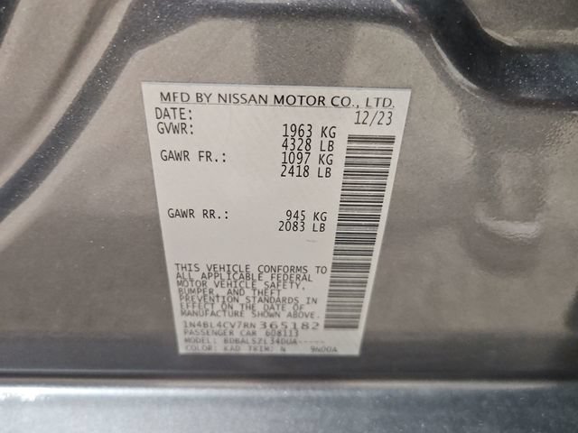 Used 2024 Nissan Altima 2.5 SR FWD image 41