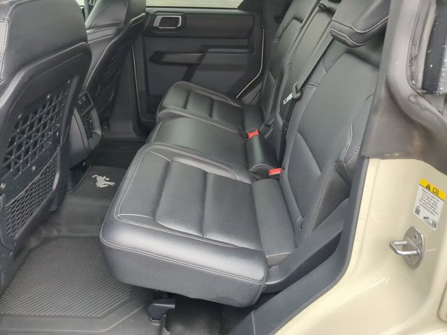 Certified 2025 Ford Bronco Badlands AWD/4WD image 30