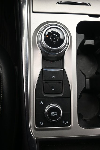 Certified 2023 Ford Explorer XLT w/ Equipment Group 202A AWD/4WD image 13