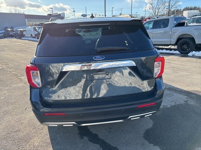 Certified 2024 Ford Explorer XLT w/ Equipment Group 202A image 4