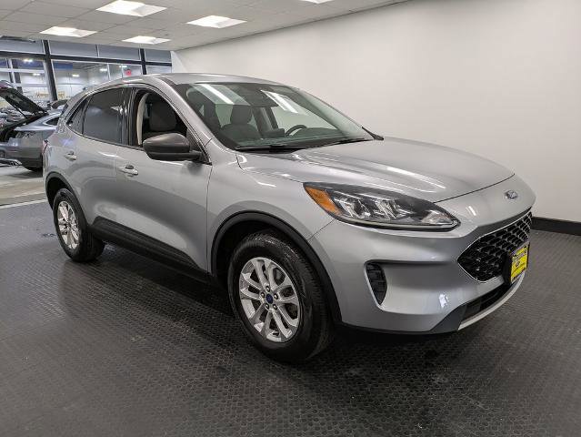 Certified 2022 Ford Escape SE w/ Convenience Package image 3
