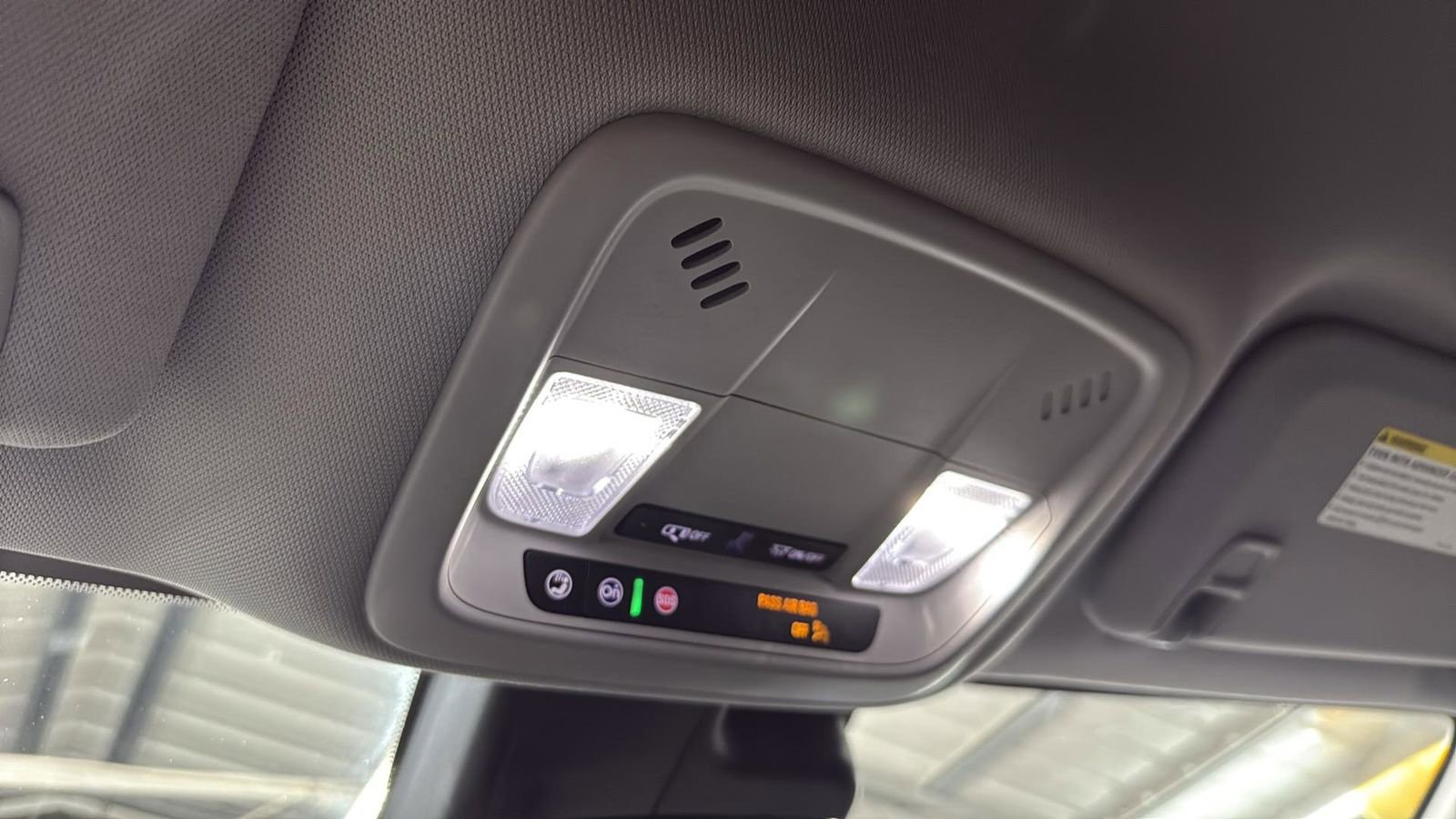 Used 2024 Chevrolet Malibu LT image 23