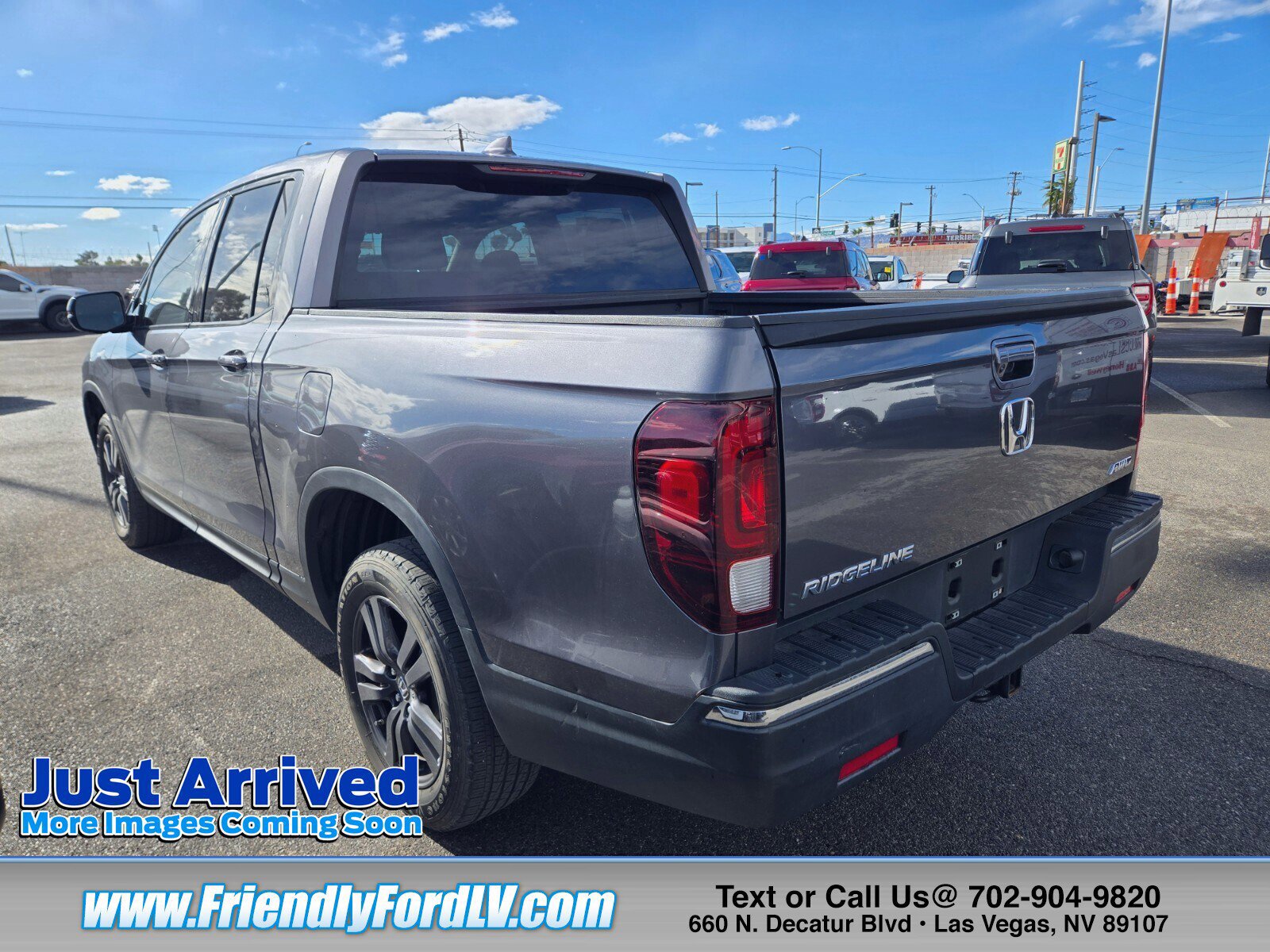 Used 2020 Honda Ridgeline Sport image 2