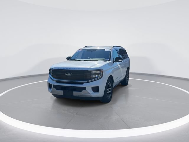 Certified 2025 Ford Expedition Platinum AWD/4WD image 2