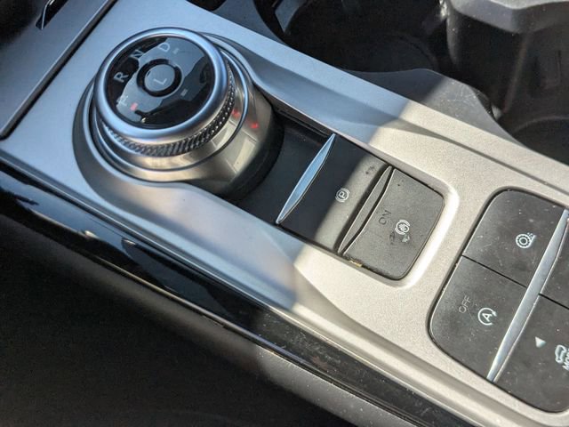 Certified 2024 Ford Explorer ST-Line w/ Class IV Trailer Tow Package image 20