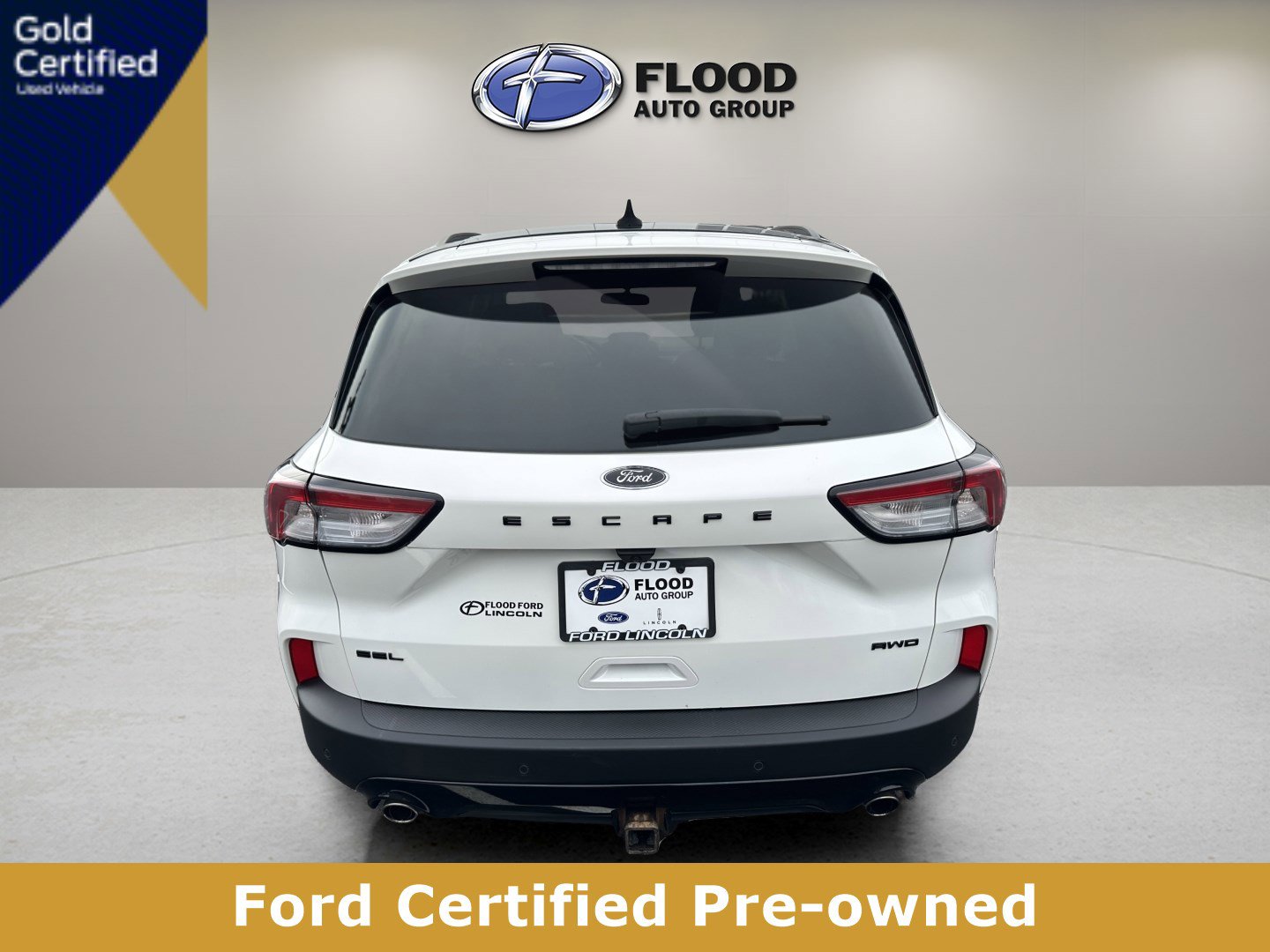 Certified 2022 Ford Escape SEL w/ SEL Stealth AWD Package image 6