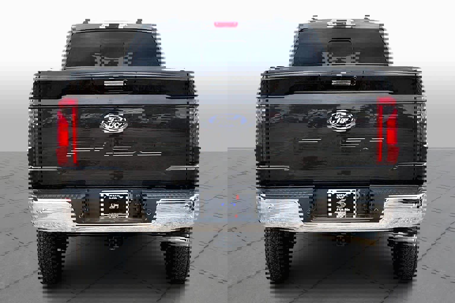 Certified 2024 Ford F150 XLT w/ Equipment Group 303A High image 4