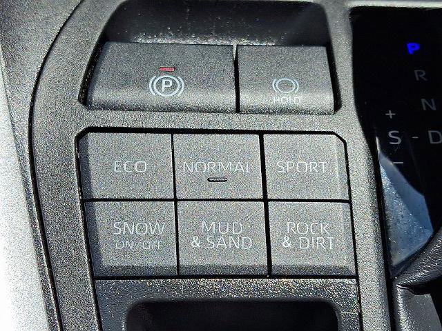 Used 2024 Toyota RAV4 XLE w/ Weather Package AWD/4WD image 25