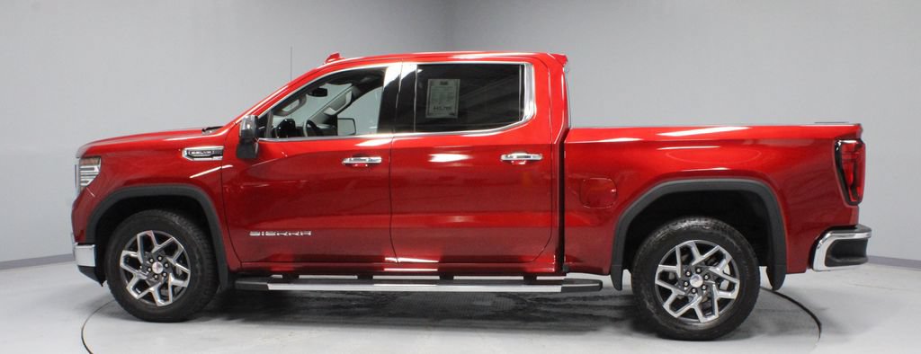 Used 2023 GMC Sierra 1500 SLT w/ SLT Convenience Package RWD image 10