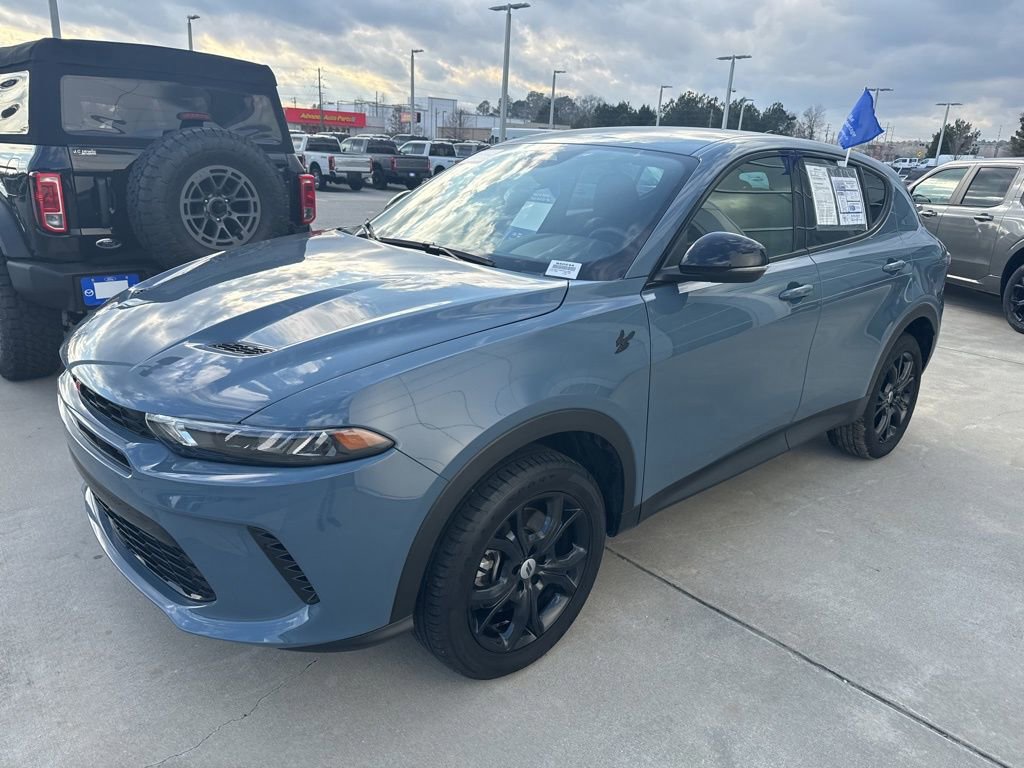 Used 2024 Dodge Hornet GT w/ GT Blacktop Package