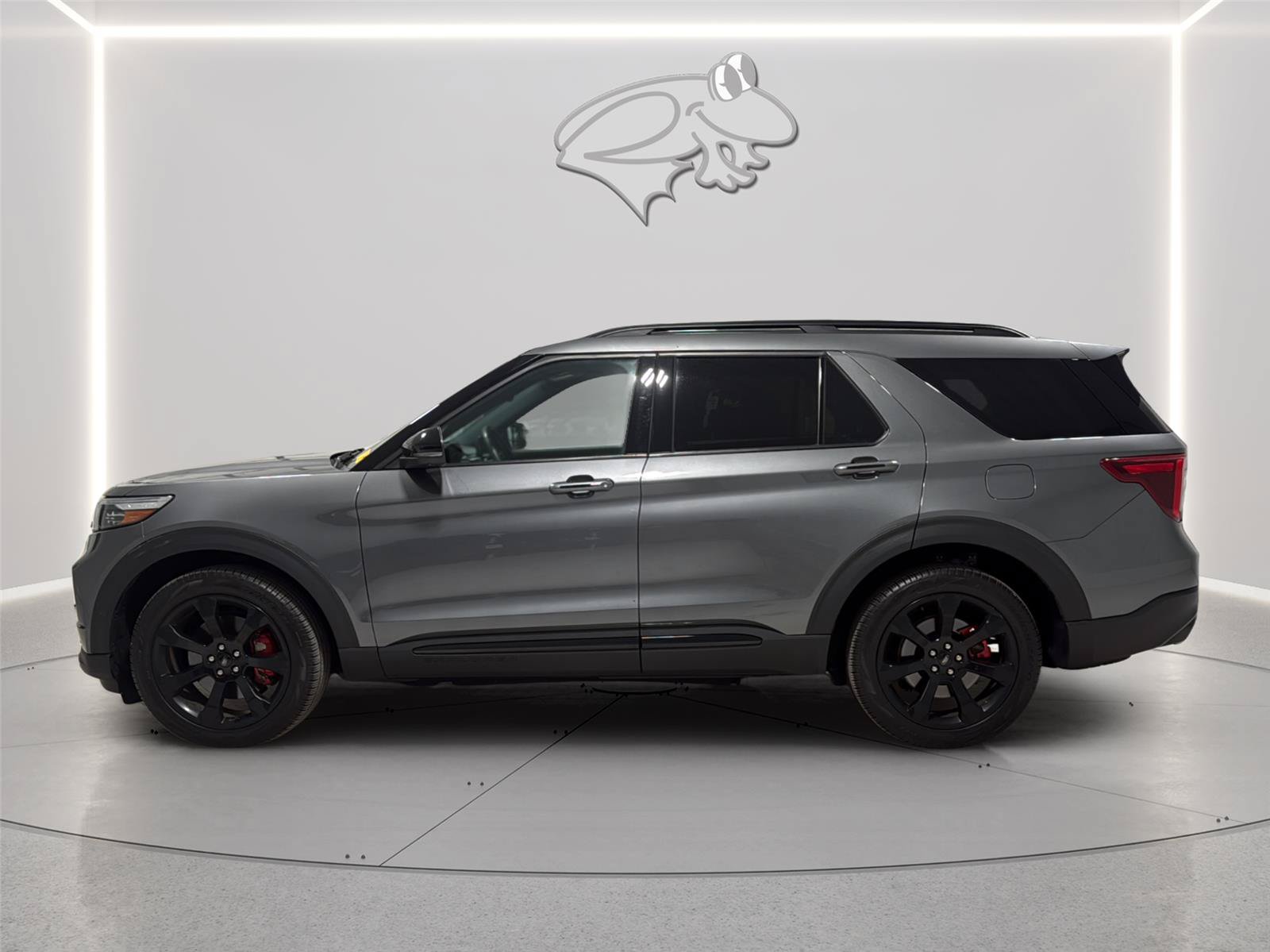 Certified 2023 Ford Explorer ST w/ Equipment Group 401A AWD/4WD image 3