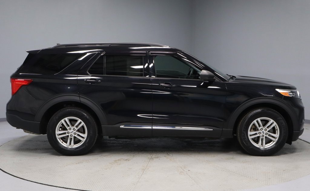 Certified 2021 Ford Explorer XLT image 5