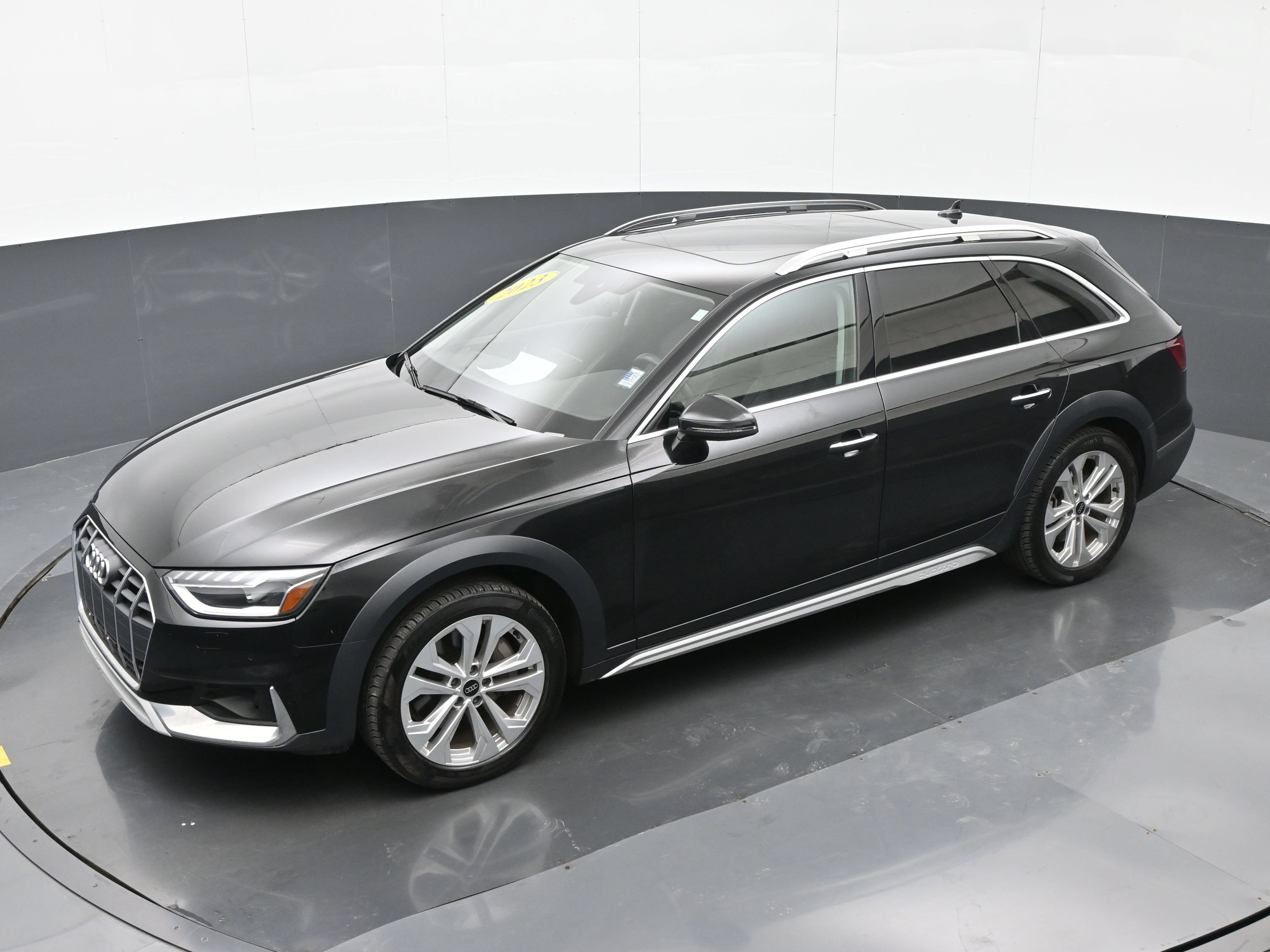 Used 2023 Audi A4 2.0T allroad Premium Plus w/ Premium Plus Package AWD/4WD image 34