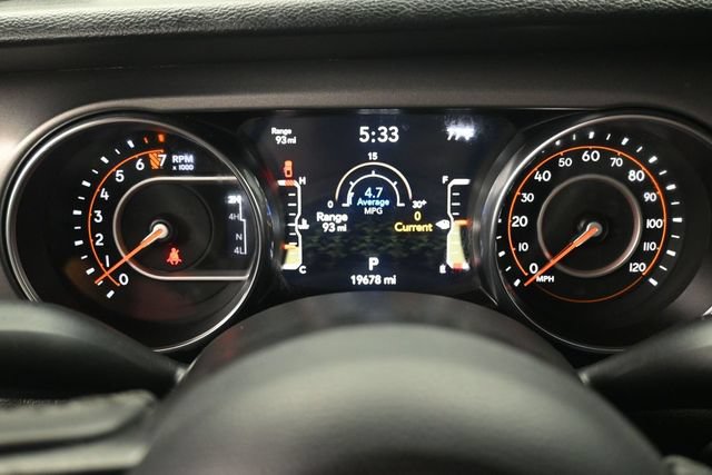 Used 2023 Jeep Gladiator Sport AWD/4WD image 8