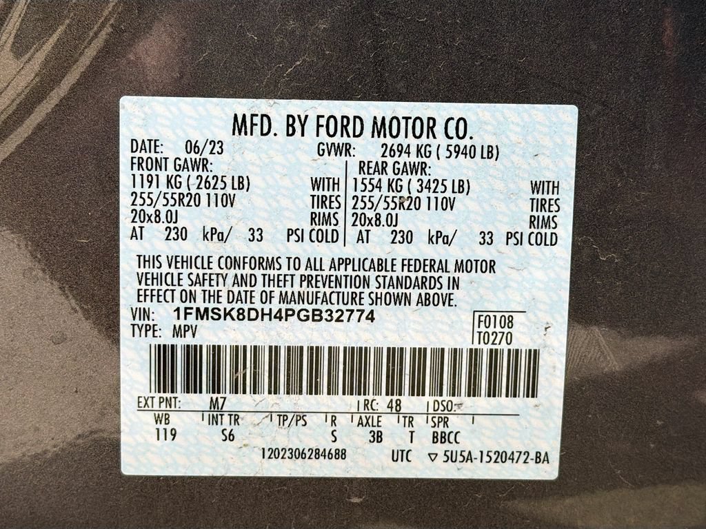 Certified 2023 Ford Explorer XLT w/ Equipment Group 202A AWD/4WD image 33