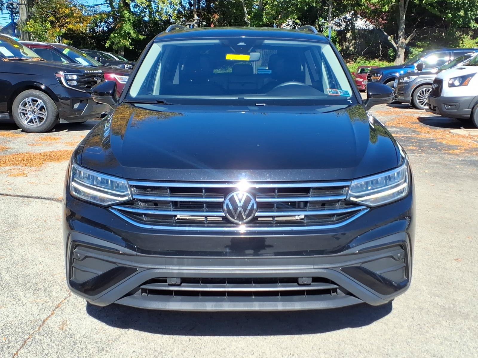 Used 2022 Volkswagen Tiguan SE AWD/4WD image 6