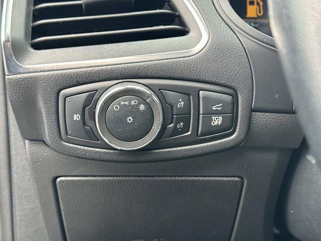 Certified 2024 Ford Edge Titanium image 20